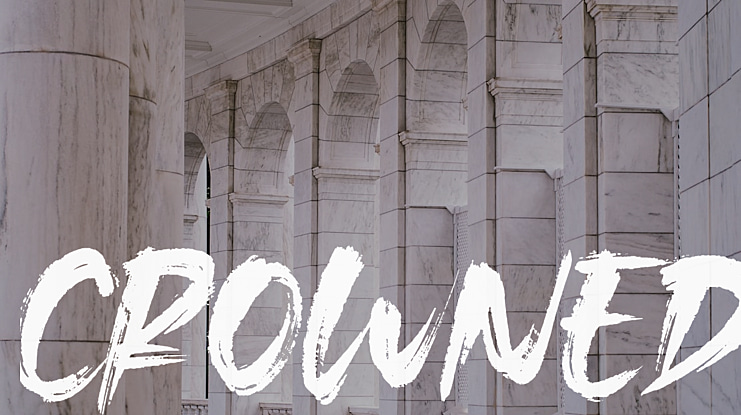 Crowned Font