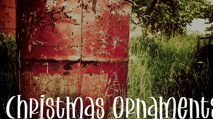 Christmas Ornaments Font