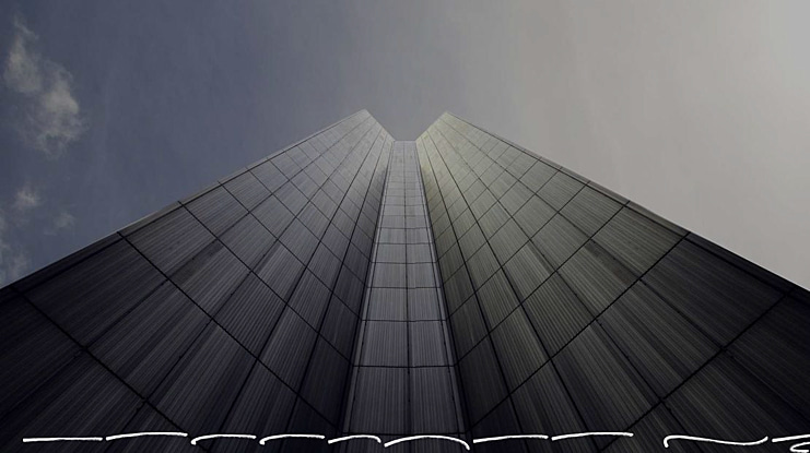 Mallikha Swash Font Family