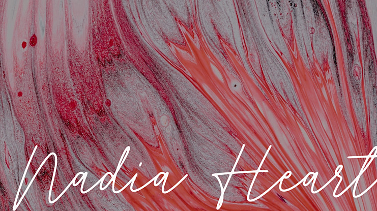 Nadia Heart Font