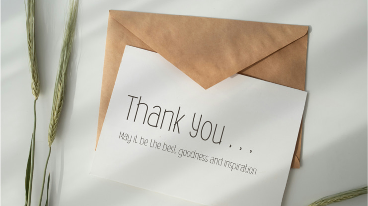 Travelont Font Family