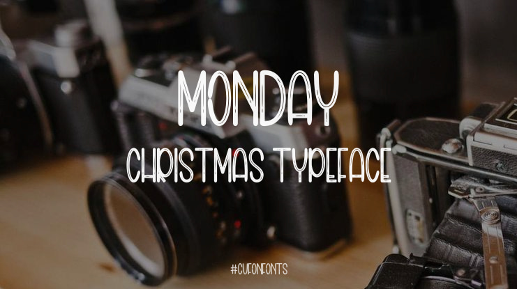 Monday Christmas Font