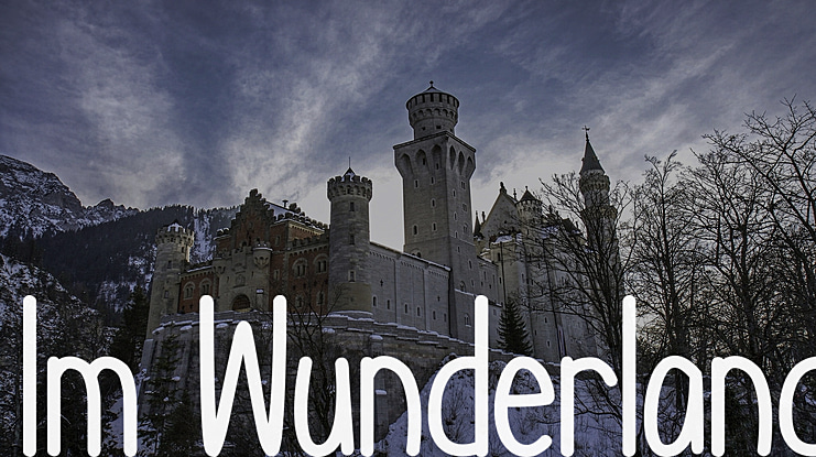 Im Wunderland Font Family