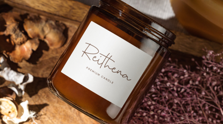 Bellatica Signature Font