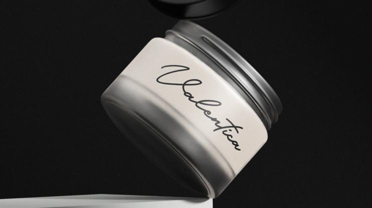 Libertian Signature Demo Font
