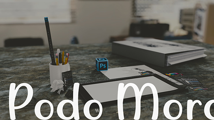 Podo Moro Font