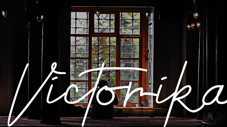 Victorika Font