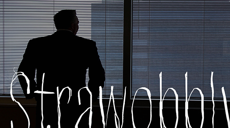 Strawobbly Font