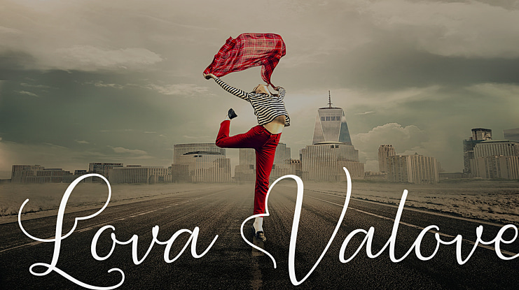 Lova Valove Font Family