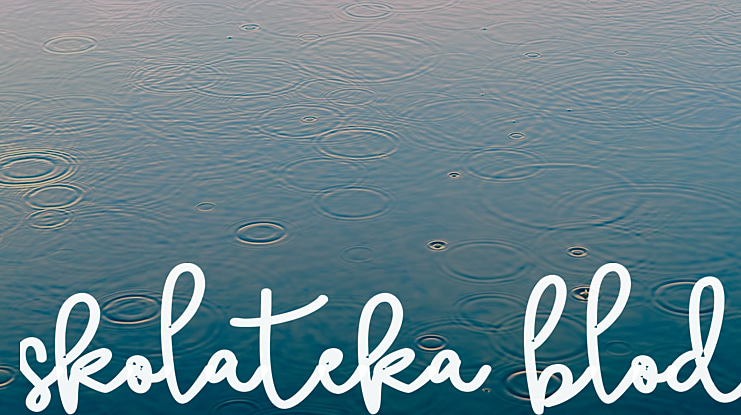 skolateka blod Font Family