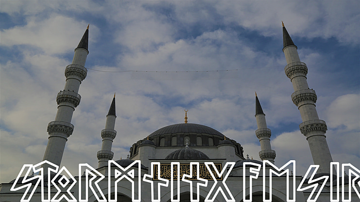 Stormning Aesir Font Family