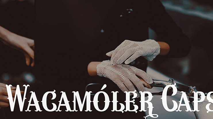 Wacamóler Caps Font