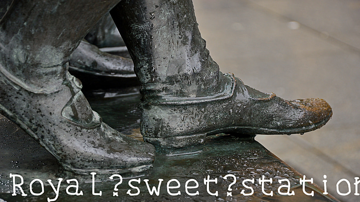 Royal sweet station Font