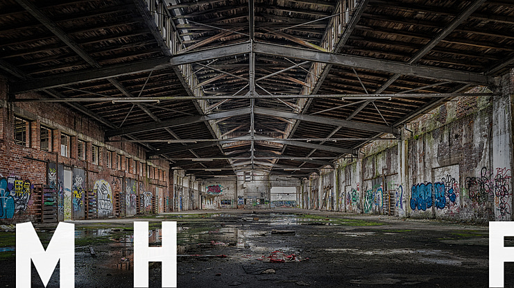 Mr Headlines Fancy Font