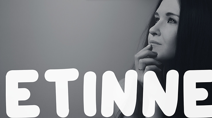 ETINNE Font