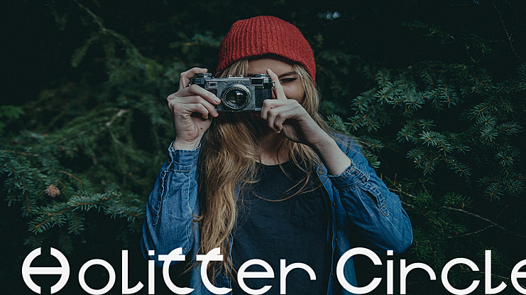 Holitter Circle Font