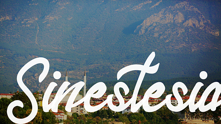 Sinestesia Font