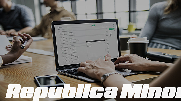 Republica Minor Font Family