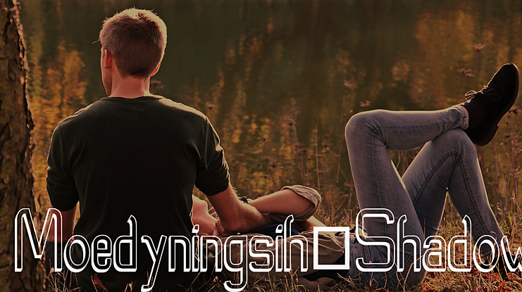 Moedyningsih_Shadow Font
