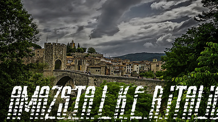 Amaz Stalker Font Family