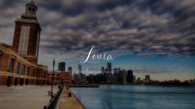 Lovia Font
