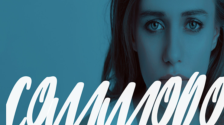COMMODO Font