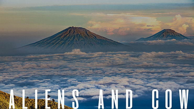 aliens and cows Font