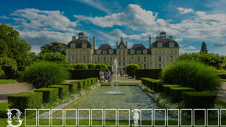 Burgoyne Initials Font