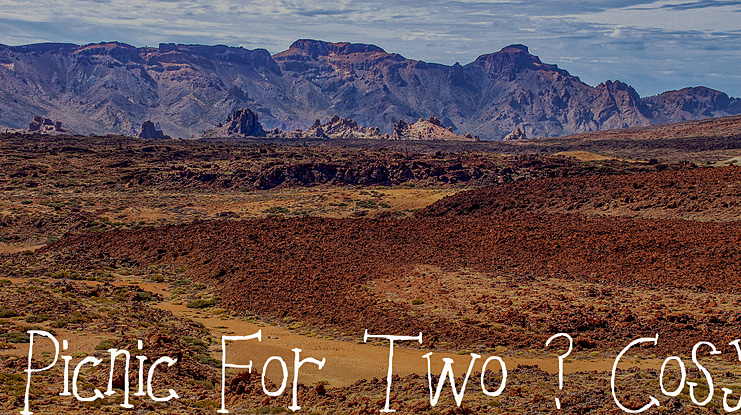 Picnic For Two _ Cosy Font