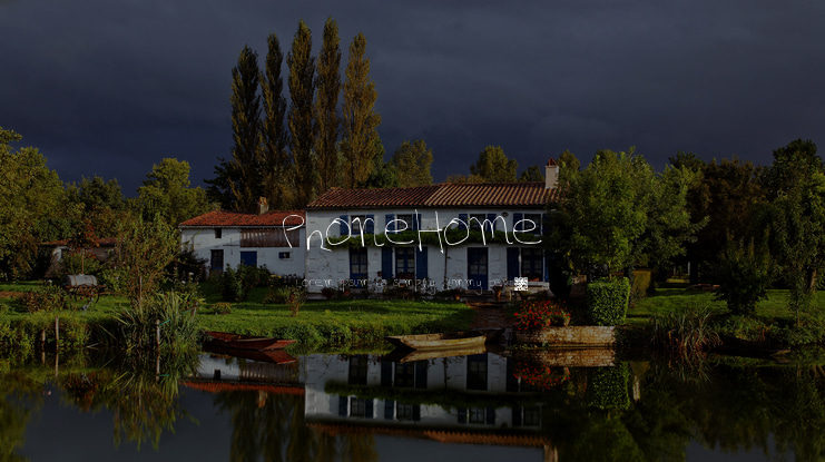 PhoneHome Font