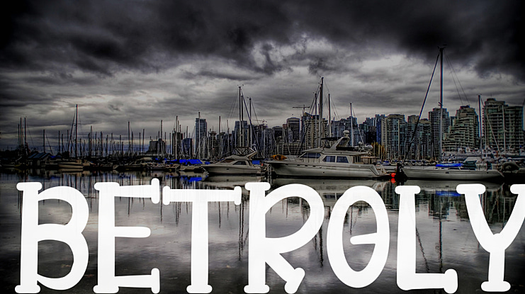 BETROLY Font