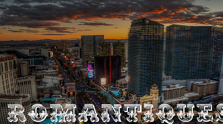 Romantiques Font Family