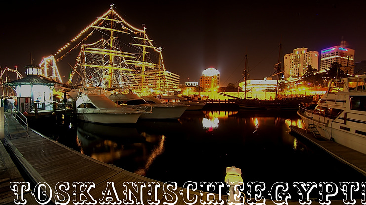 Toskanische Egyptienne Initialen Font Family