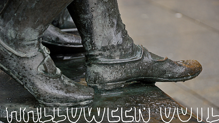 halloween outline Font