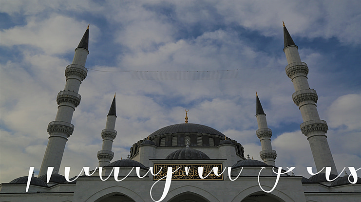 Marlyna Personal Use Font