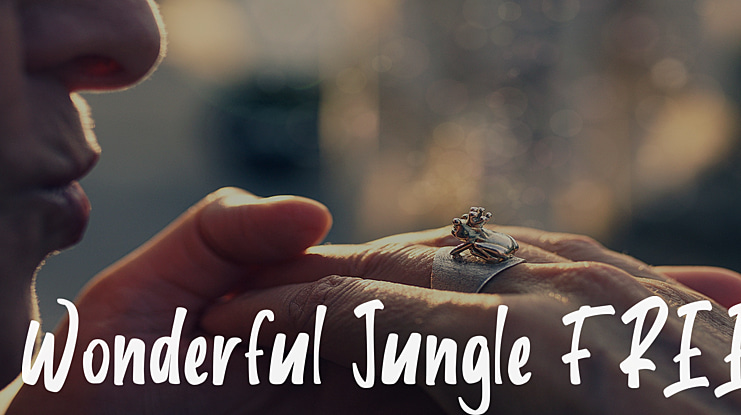 Wonderful Jungle FREE Font