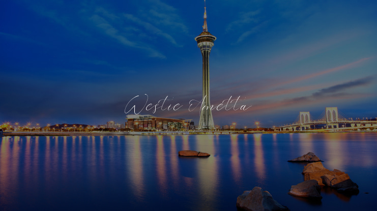 Westie Ametta Font Family