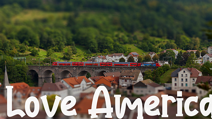 Love America Font