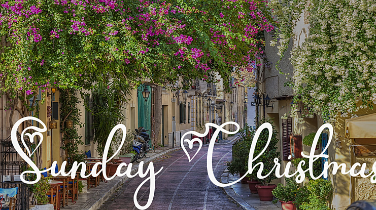 Sunday Christmas Font Family