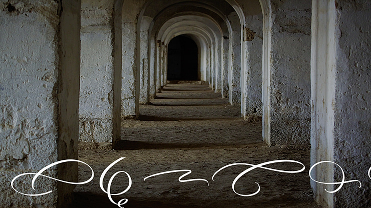 Angella Gardness Swash Font