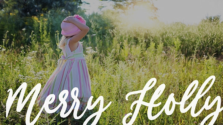Merry Holly Font