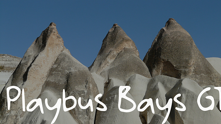 Playbus Bays GT Font