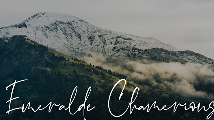 Emeralde Chamerions Font Family