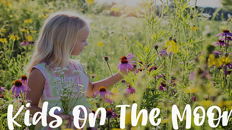 Kids On The Moon Font