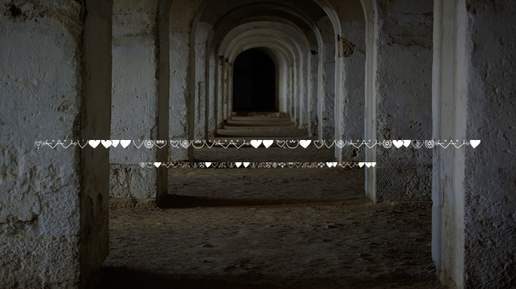 hearts and flowers for valentines Font