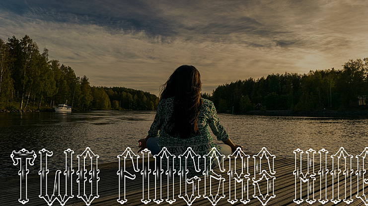 Two Fingers King Font Family