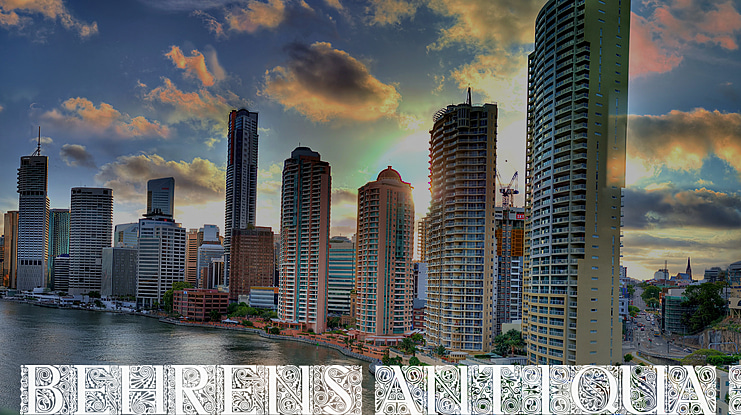 Behrens Antiqua Initialen Font