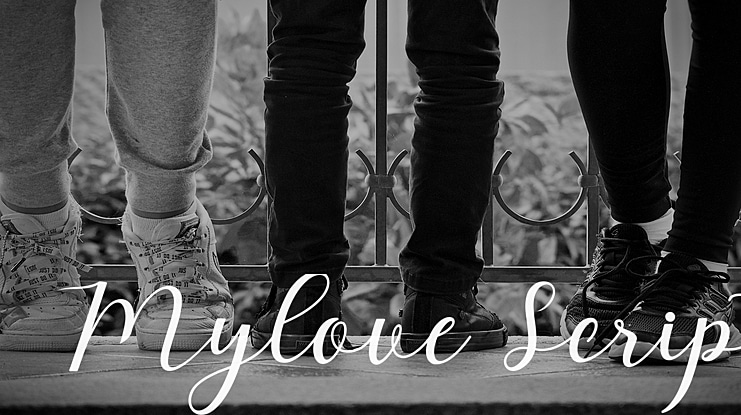Mylove Script Font