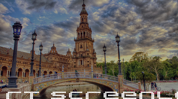 RT Screenloft8 Font Family