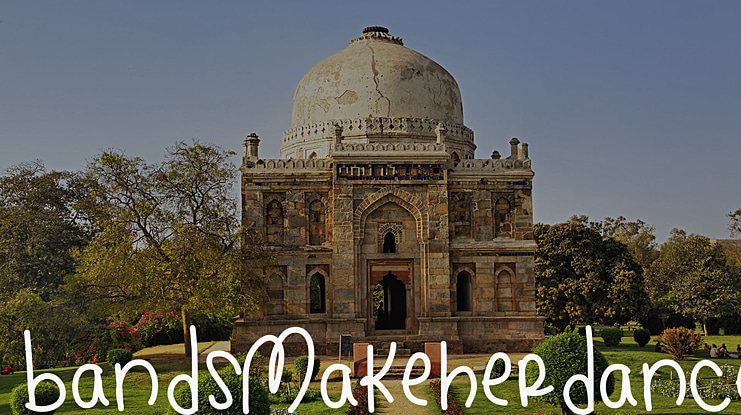 BandsMakeHerDance Font